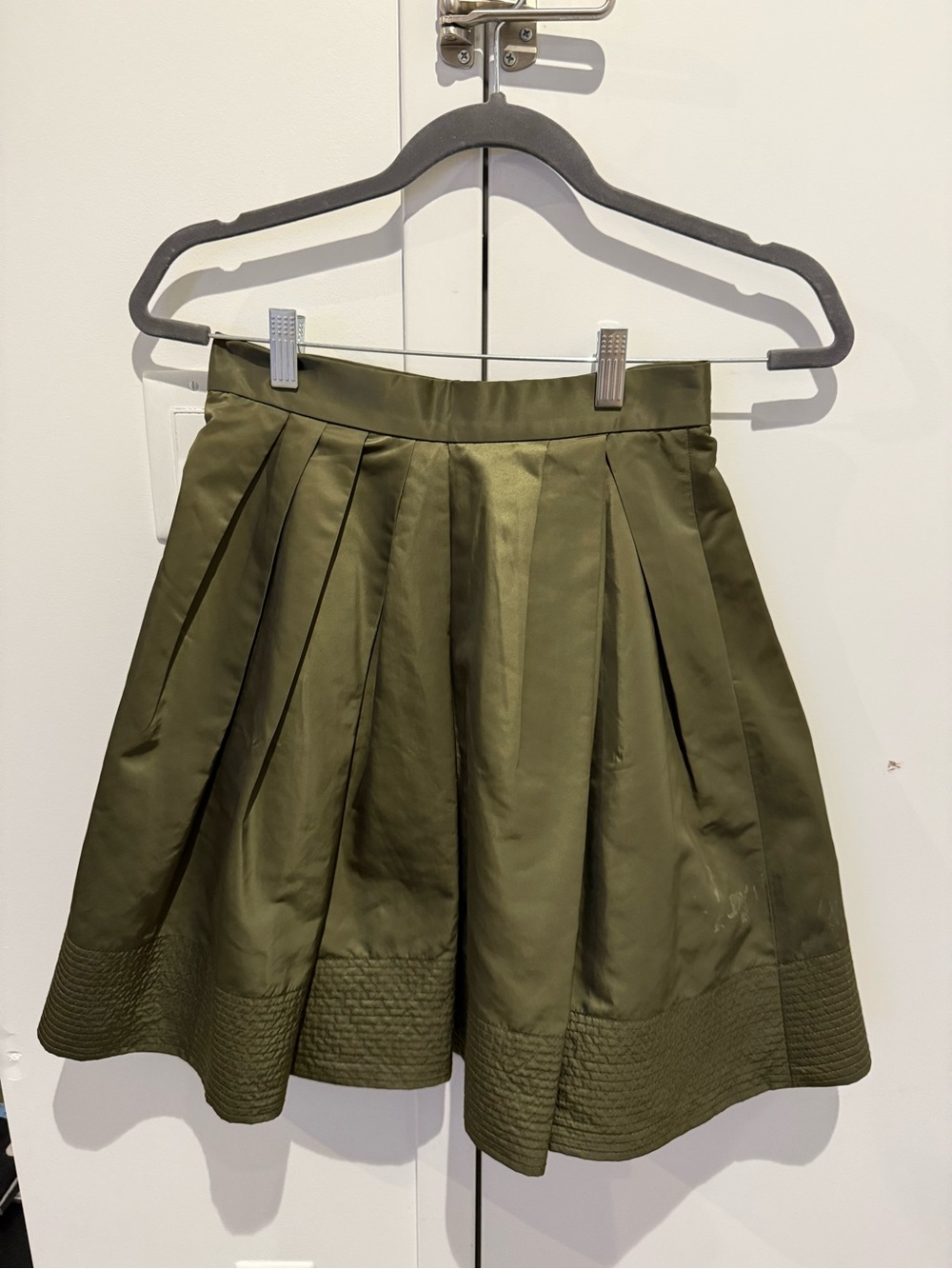 Banana Republic Olive Green Pleated A-Line Skirt Size 0